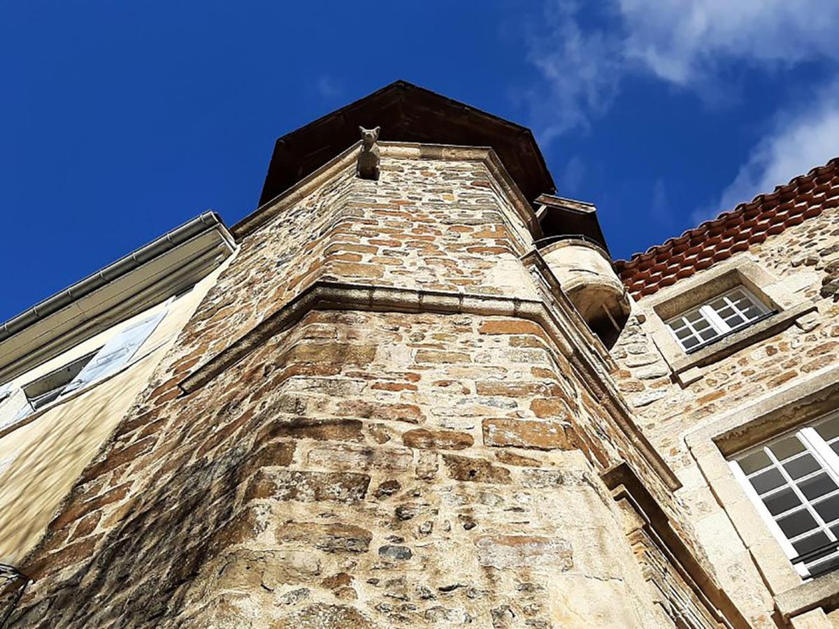 Maison Au Loup - Superbe Ancien Hotel Particulier Du Xvie Siecle Au Coeur De La Vieille Ville Du Puy Le Puy-en-Velay Eksteriør billede