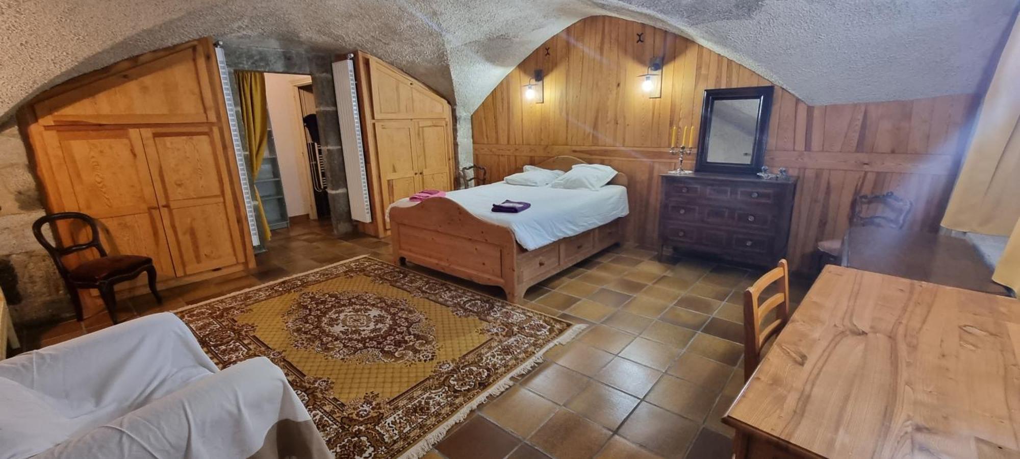 Maison Au Loup - Superbe Ancien Hotel Particulier Du Xvie Siecle Au Coeur De La Vieille Ville Du Puy Le Puy-en-Velay Eksteriør billede