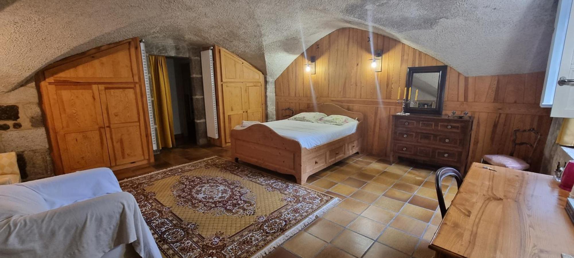 Maison Au Loup - Superbe Ancien Hotel Particulier Du Xvie Siecle Au Coeur De La Vieille Ville Du Puy Le Puy-en-Velay Eksteriør billede